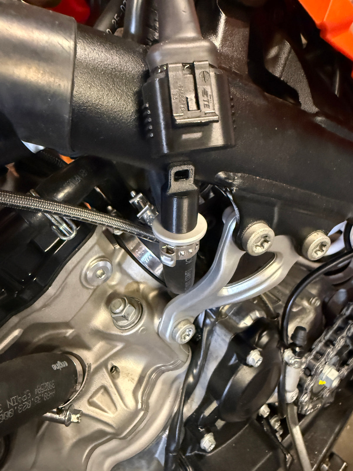 KTM Fuel Line & Electrical Connector Wash Plug Set